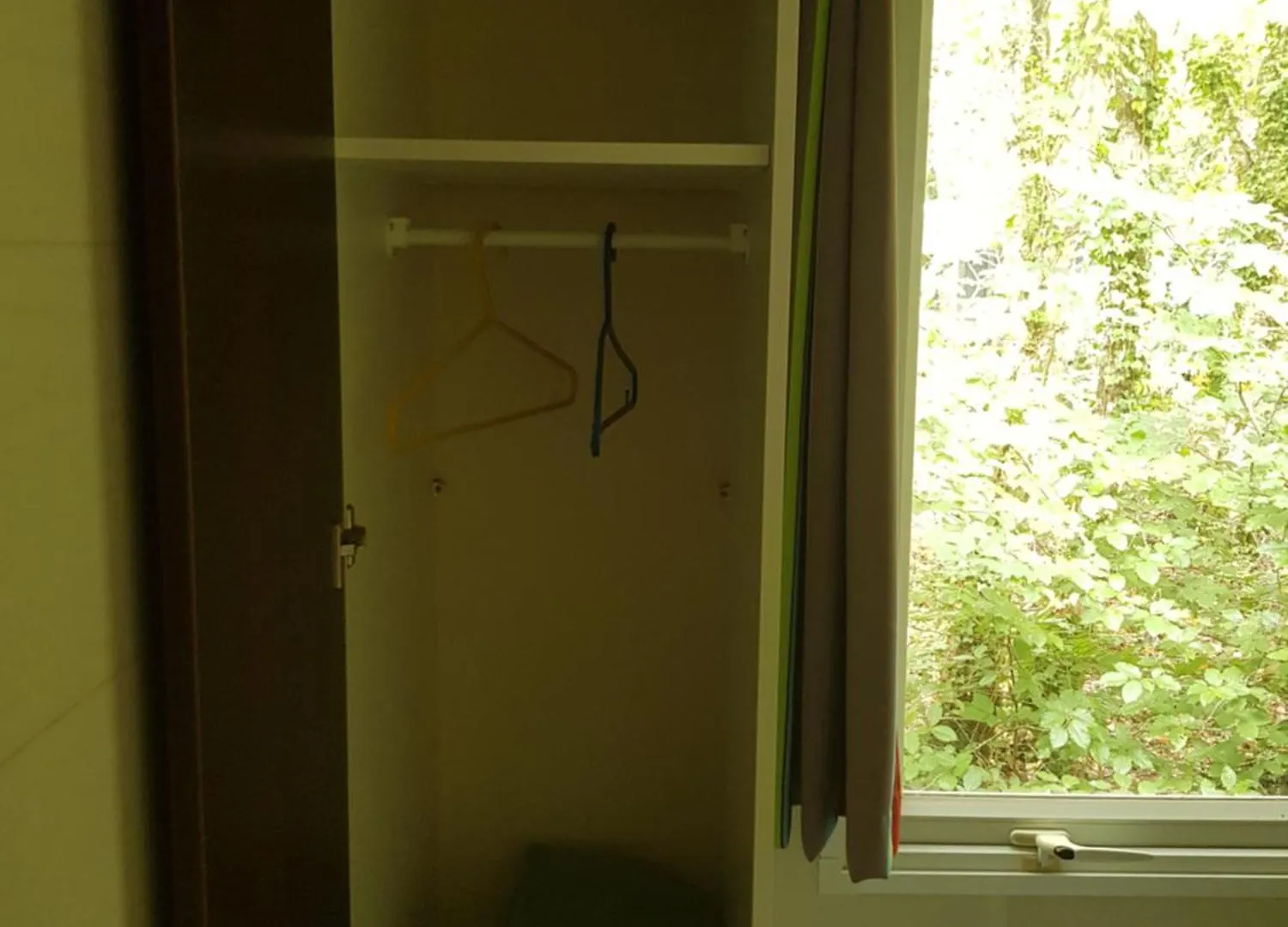 Mobilhome 6 Places Dans Camping 4* Finistere Sud Saint-Yvi France